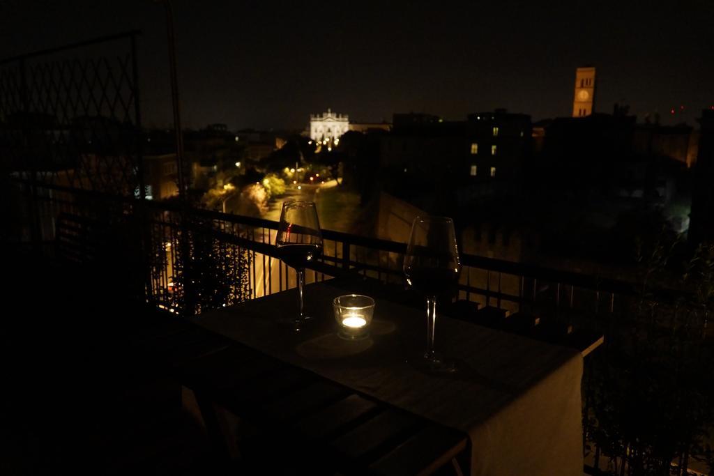 Отель Terrazza Sotto Le Stelle Рим Номер фото